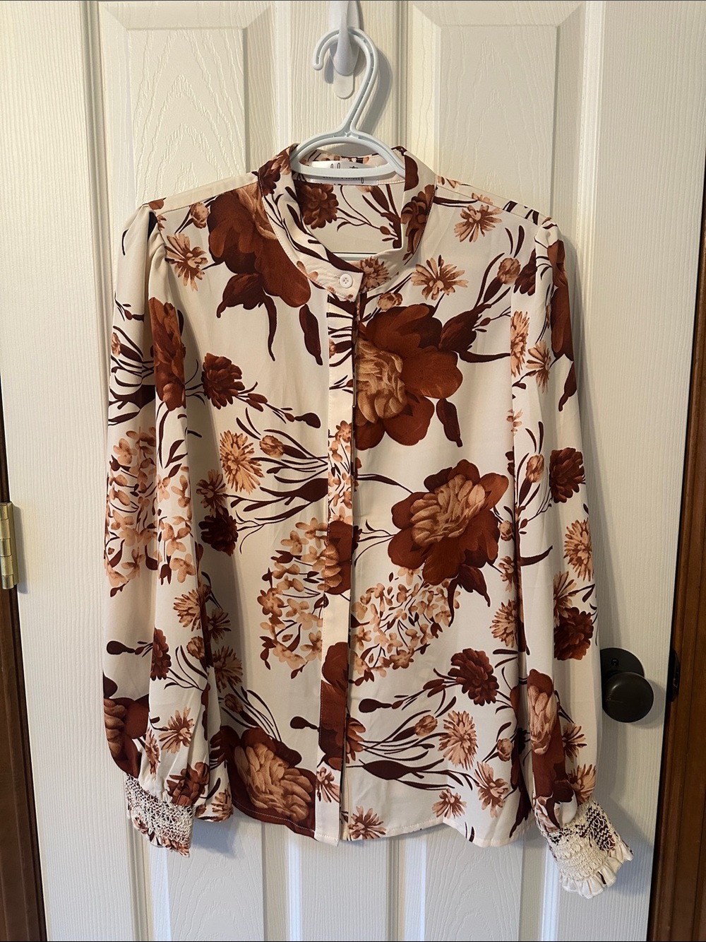 Cream Floral Button-Front Blouse with Brown Print